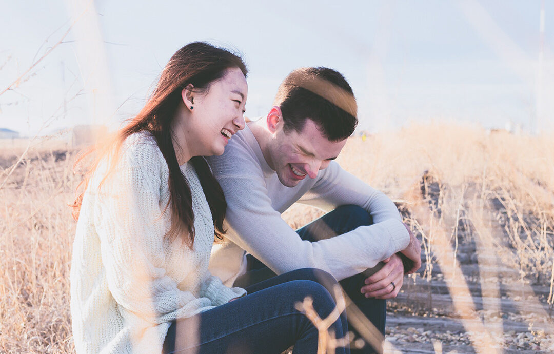 Met deze 9 tips valt er nooit meer een ongemakkelijke stilte tijdens een date